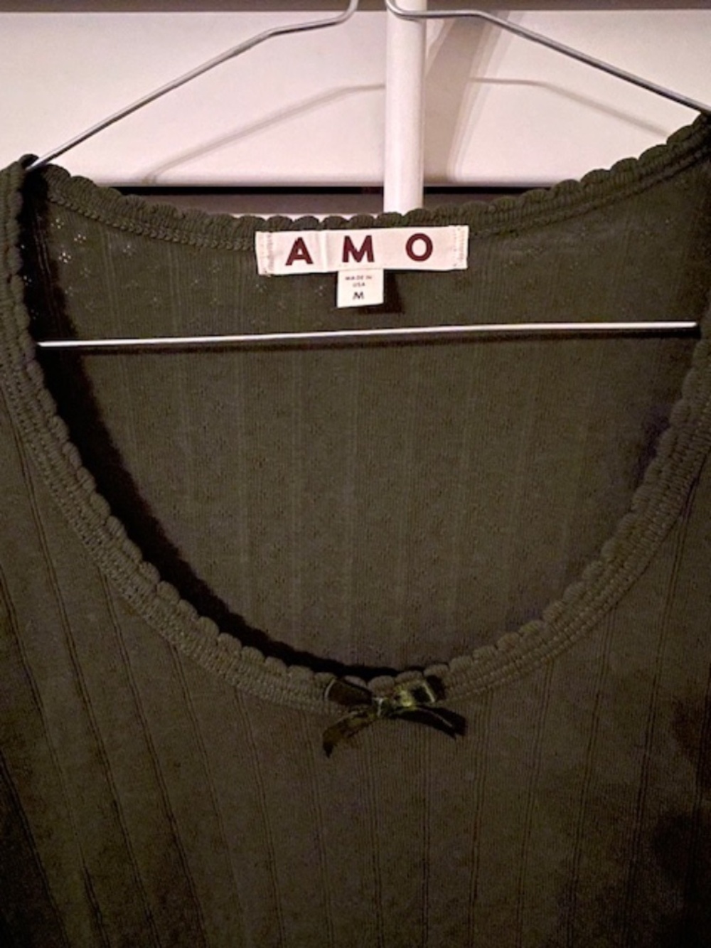 Women's AMO Sweetheart Tee (style A89312) in Olive, Medium--New With Tags!